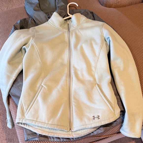 Women’s Under Armour Ski Jacket - Picture 2 of 5